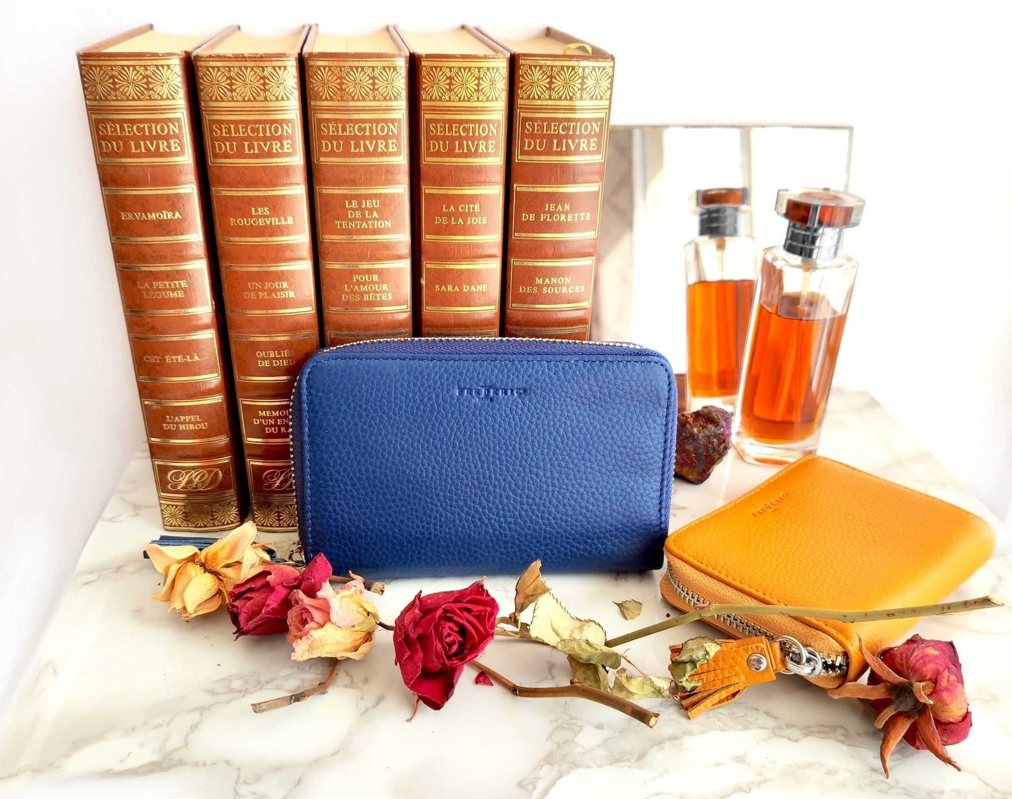 Small Leather wallet, from Paris Saint-Honoré boutique